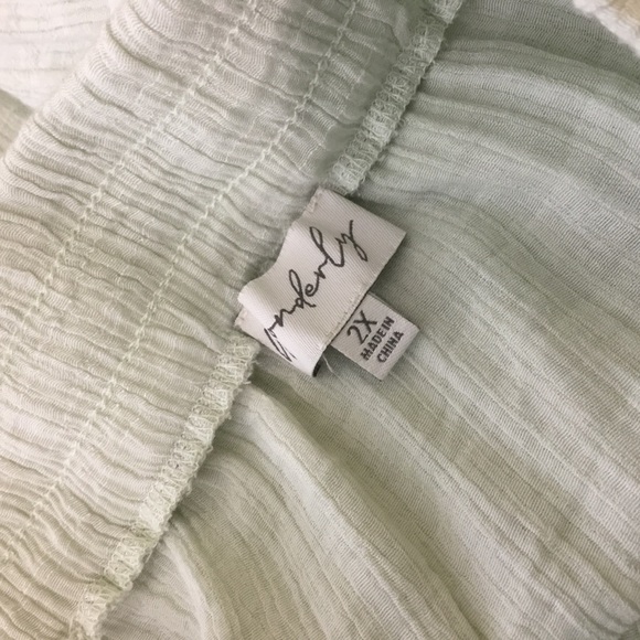 Wonderly Light Green Maxi Skirt - Picture 4 of 5